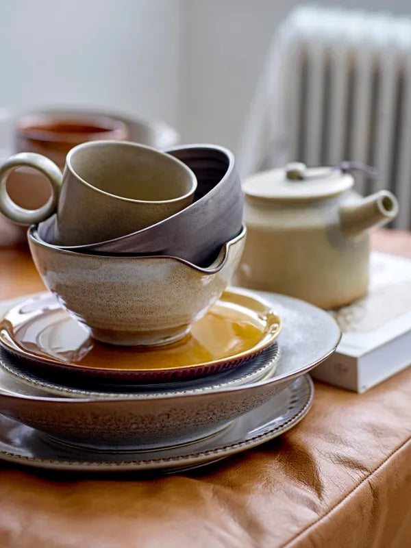 BLOOMINGVILLE – thea mug