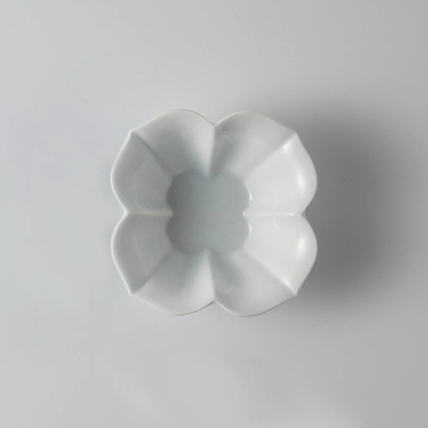 MUJAGI – Flower 04 tiny plate (Gloss)