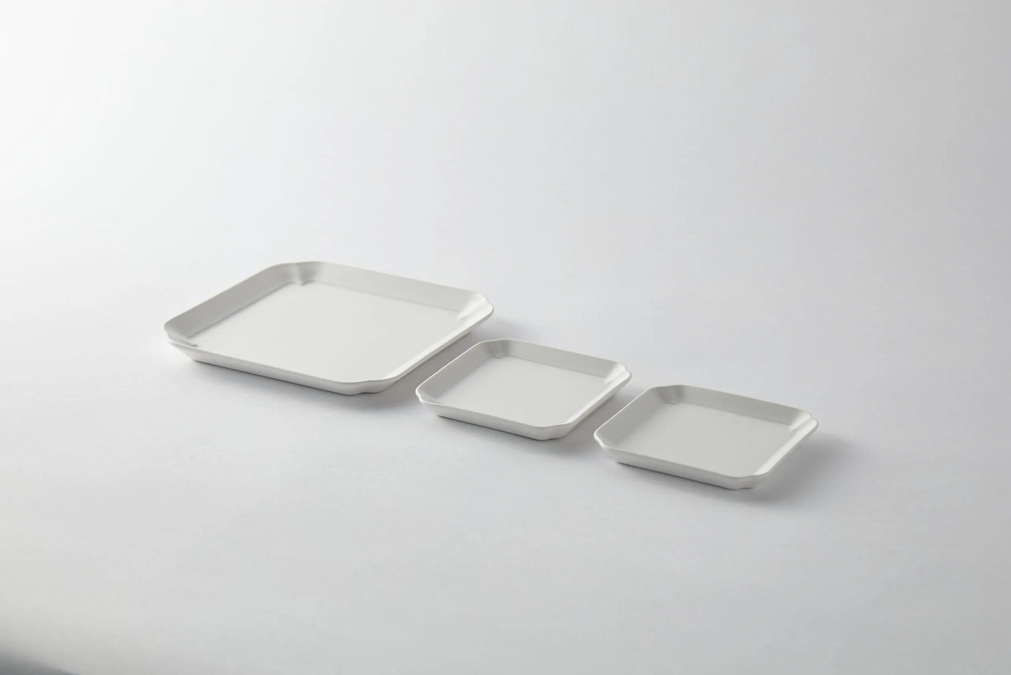 MUJAGI – Square plate(Gloss) S,M