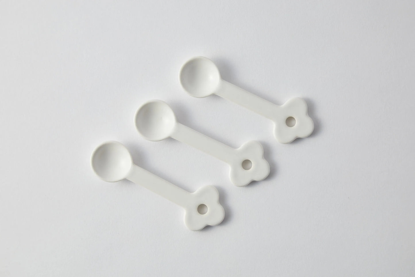 MUJAGI – Fan spoon (Gloss)