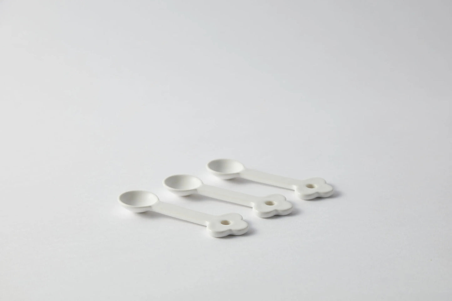 MUJAGI – Fan spoon (Gloss)