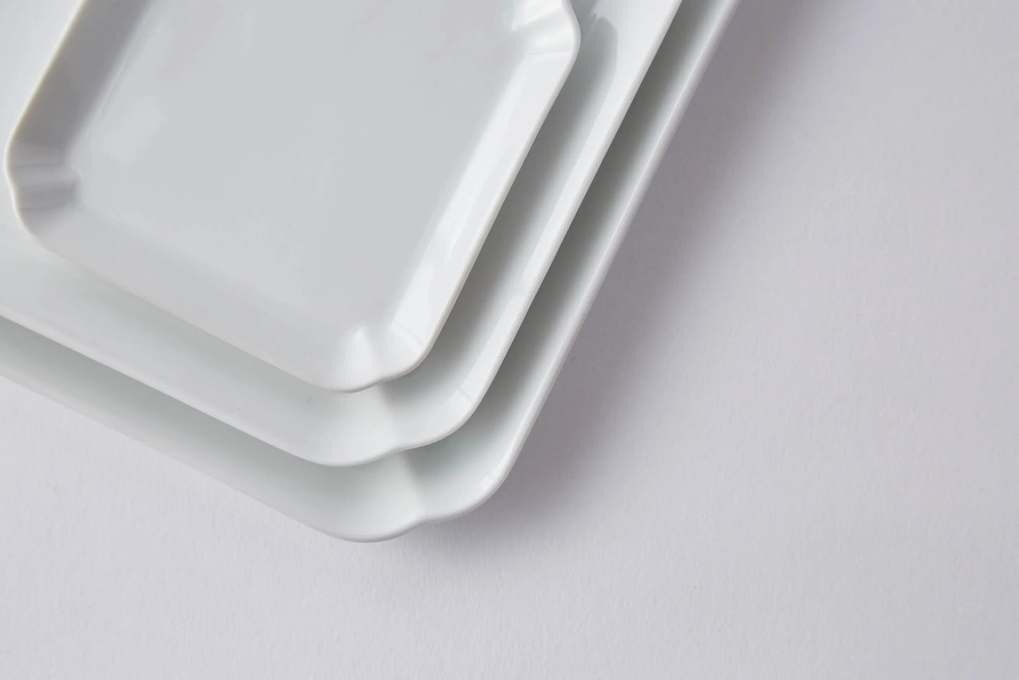 MUJAGI – Square plate(Gloss) S,M