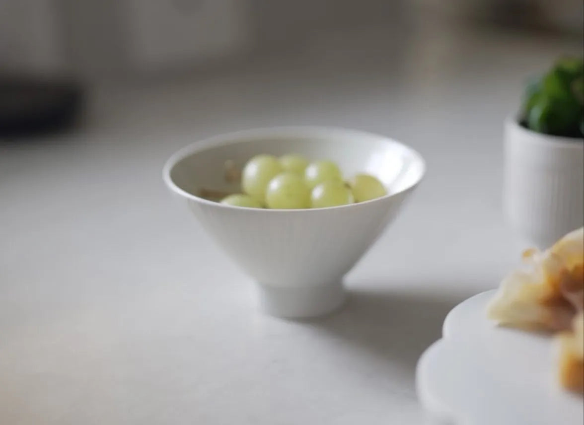 JEONG JAE HO CERAMIC Stripe Dessert Bowl, white