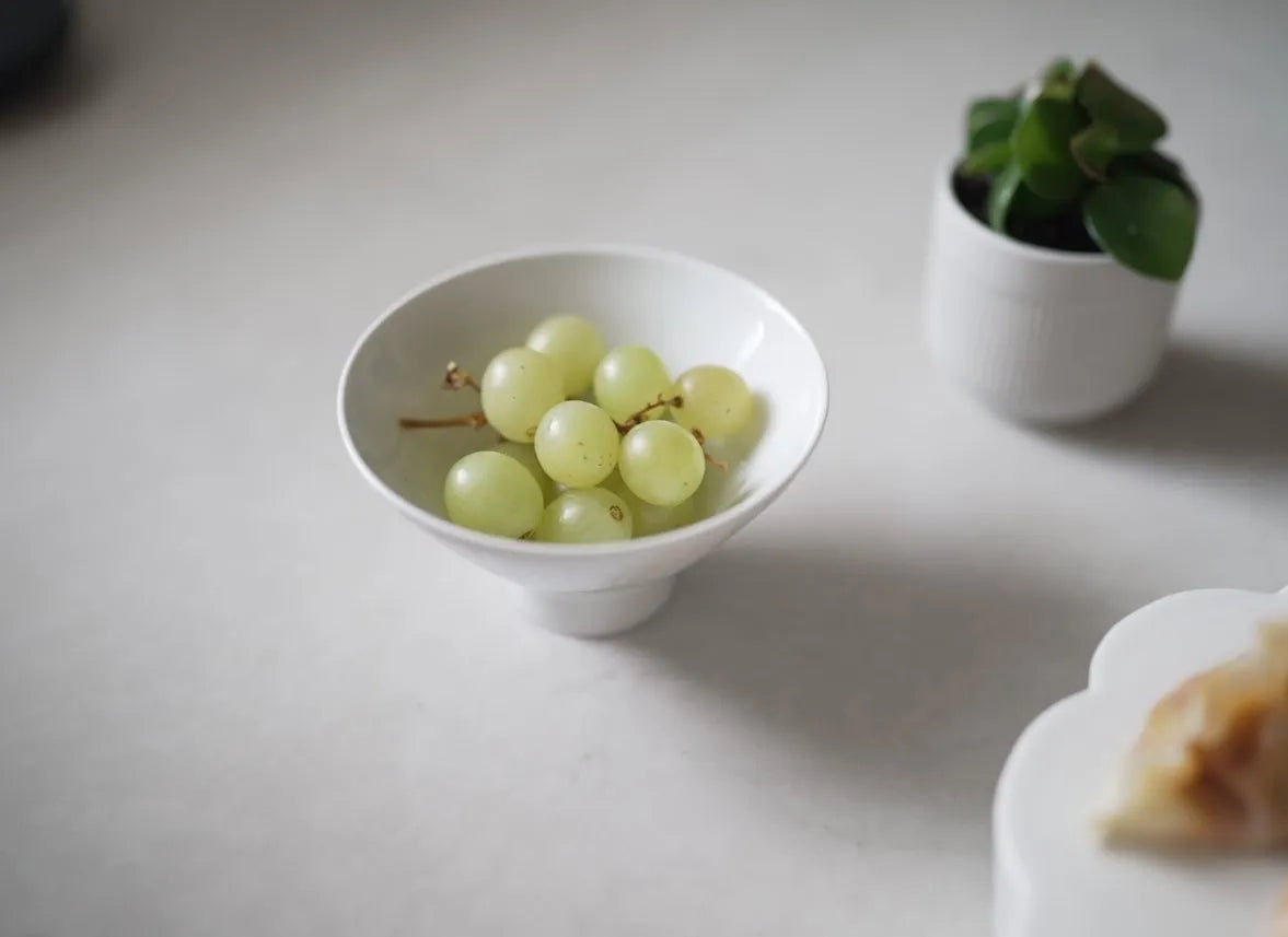 JEONG JAE HO CERAMIC Stripe Dessert Bowl, white