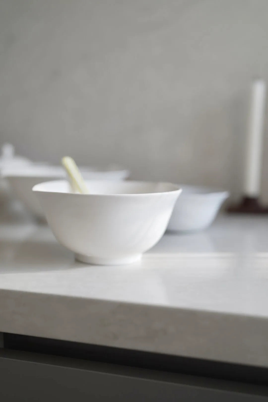 Flow salad bowl peach white(2 size) – Seok Jun Yoon