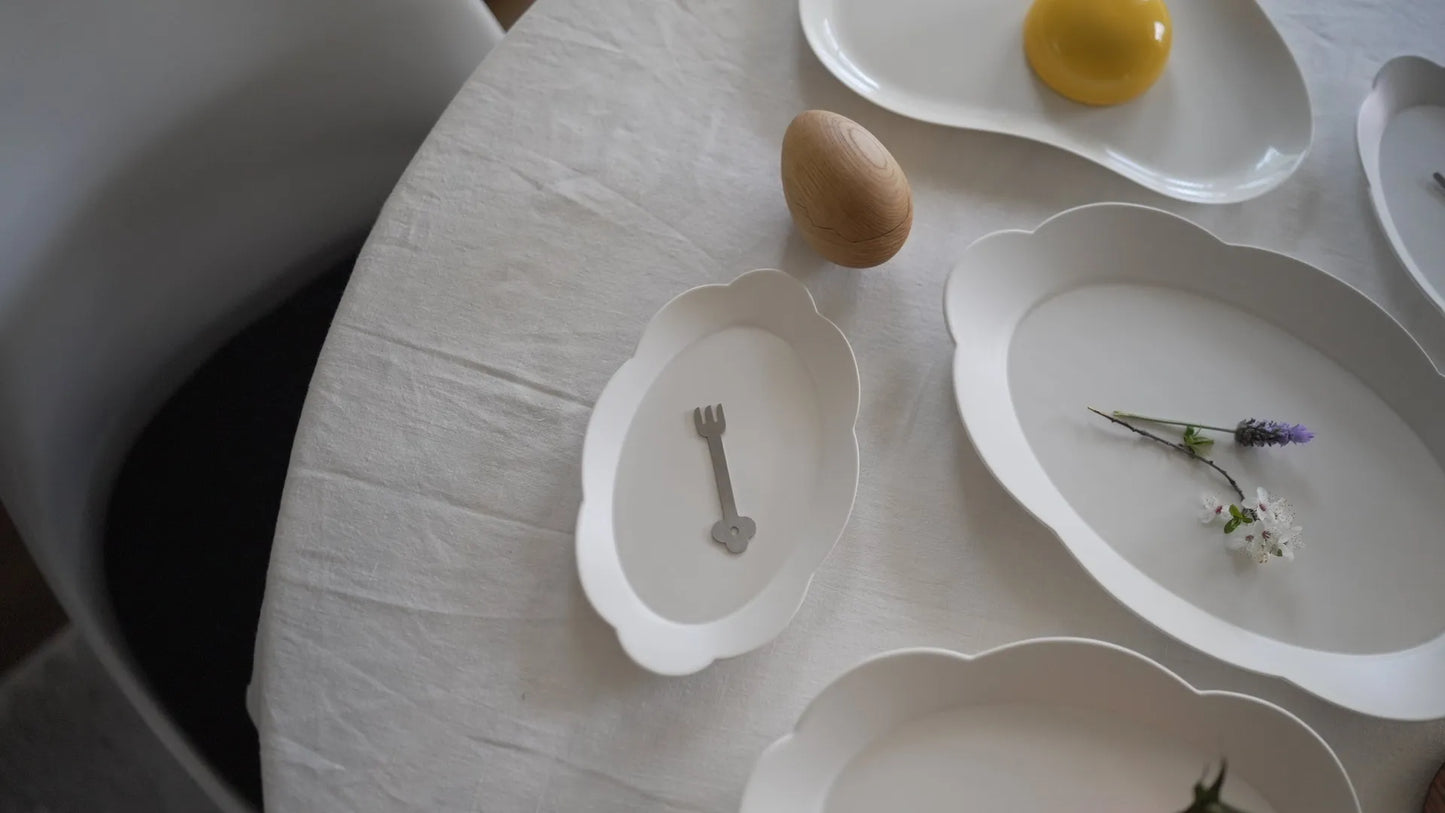 Cloud Oval Plate(3 Sizes) | Aria Workroom