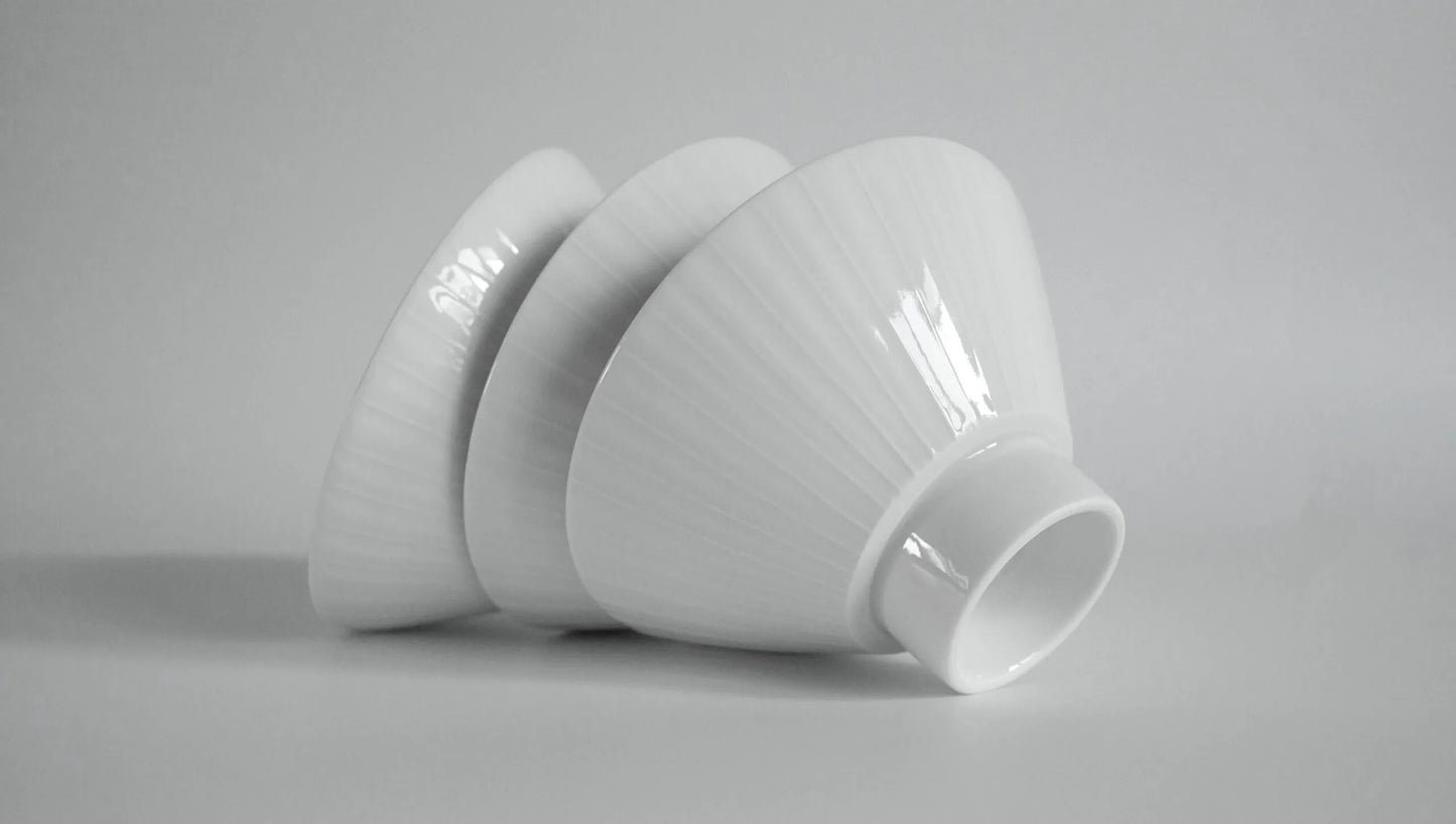 JEONG JAE HO CERAMIC Stripe Dessert Bowl, white