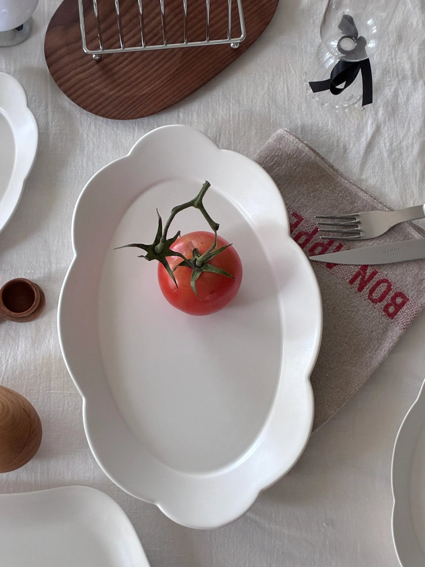 Cloud Oval Plate(3 Sizes) | Aria Workroom