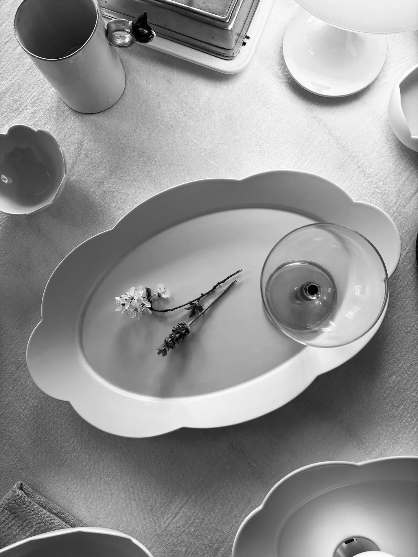 Cloud Oval Plate(3 Sizes) | Aria Workroom